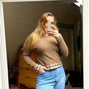 Vintage Woolrich 100% Wool Cottage Core Forage V Neck Sweater